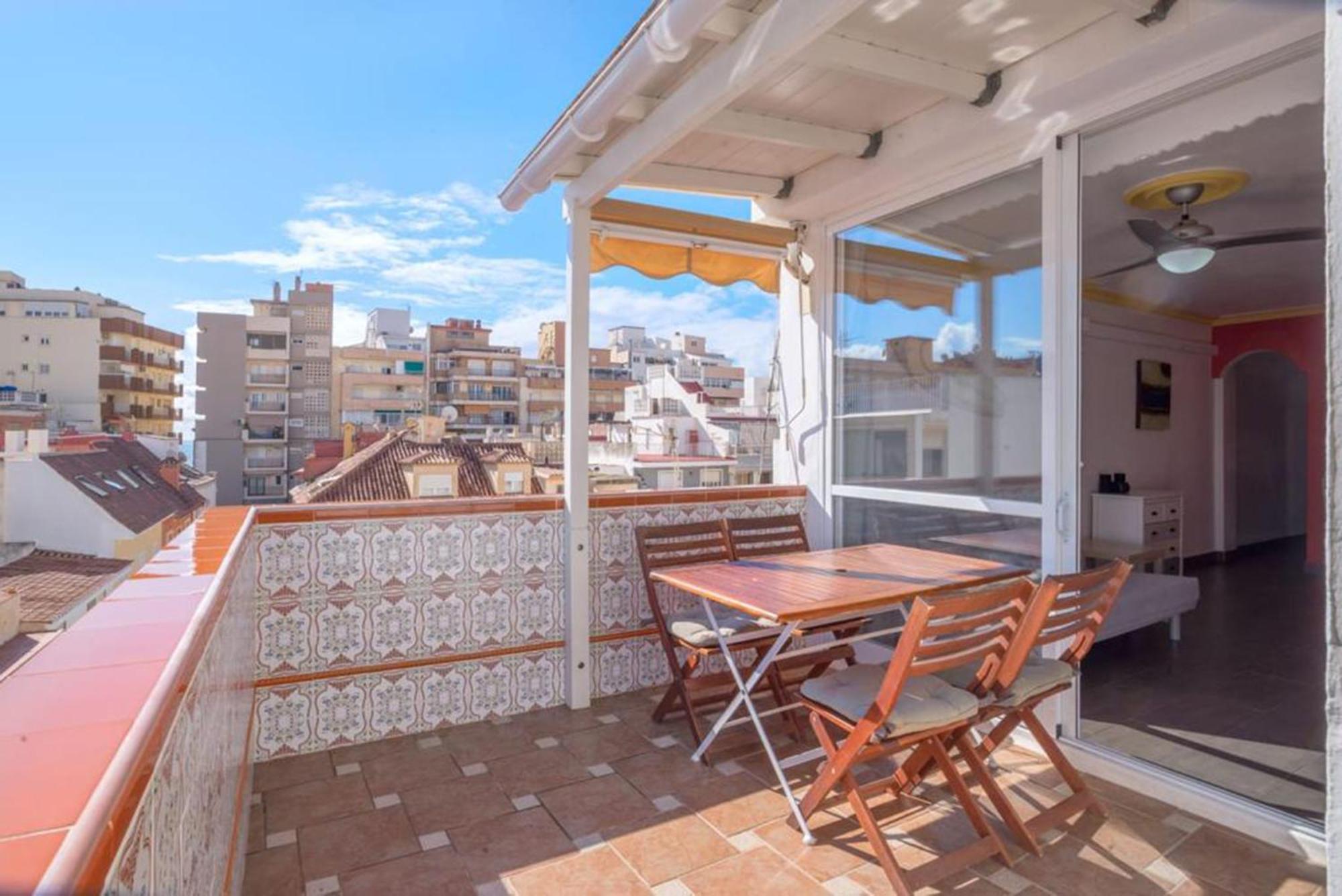Apartment Calle Larga Fuengirola Eksteriør billede